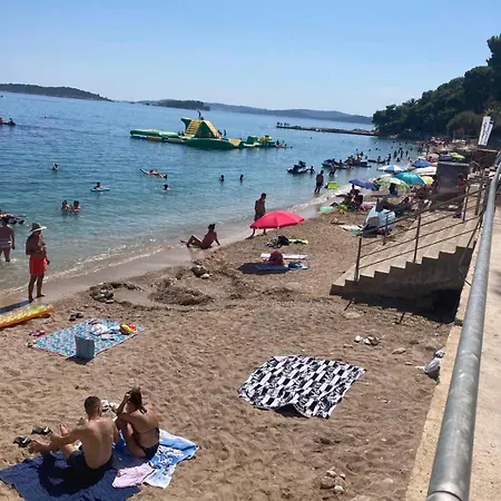 Vinka شقة أوروبيتش